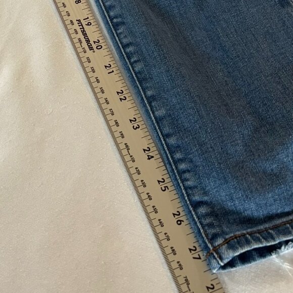 J.Crew Slim Broken-In Boyfriend Jeans – Size 28 – Ripped Knees, Frayed Hem - Picture 9 of 14